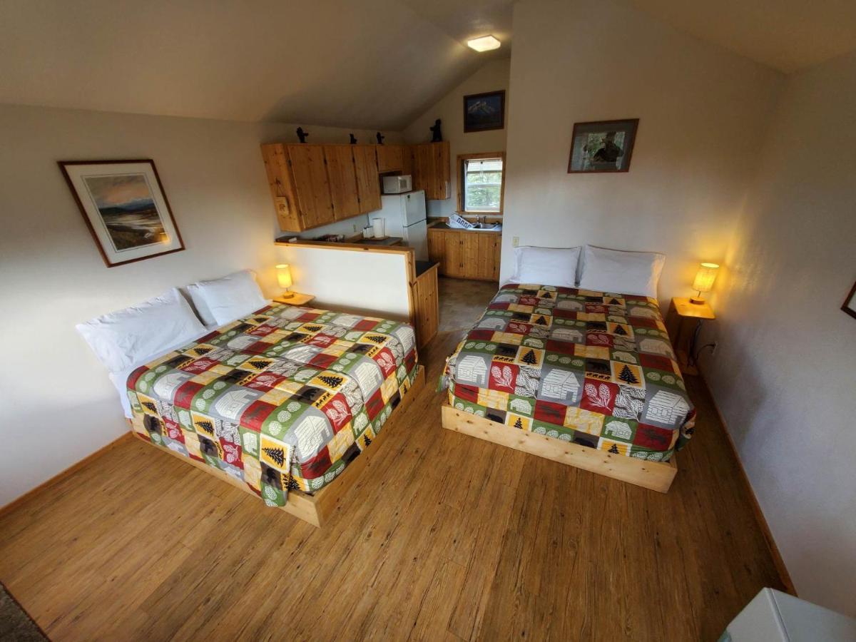 Denali'S Alaskan Spruce Cabins Healy Exterior photo